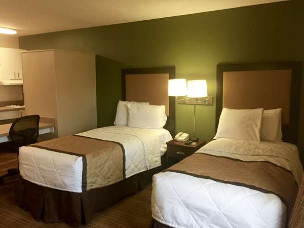  - Extended Stay America Suites Madison Heights - I-75, Exit 65
