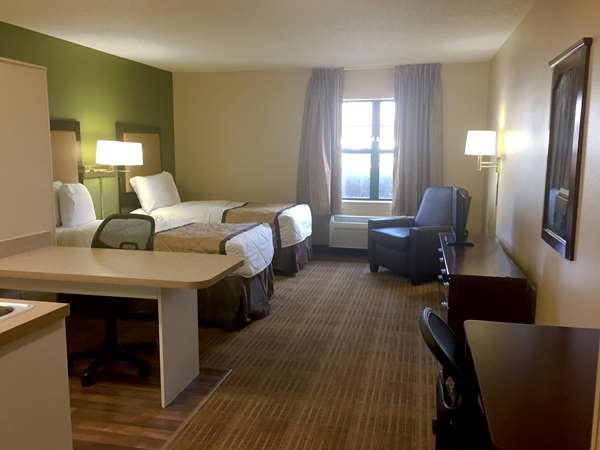  - Extended Stay America Suites Madison Heights - I-75, Exit 65