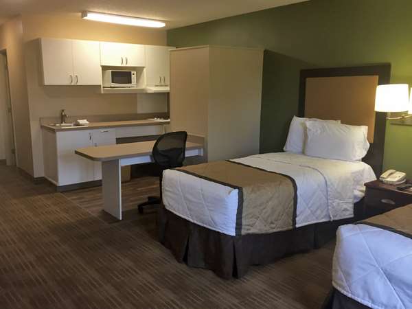 - Extended Stay America Suites Madison Heights - I-75, Exit 65