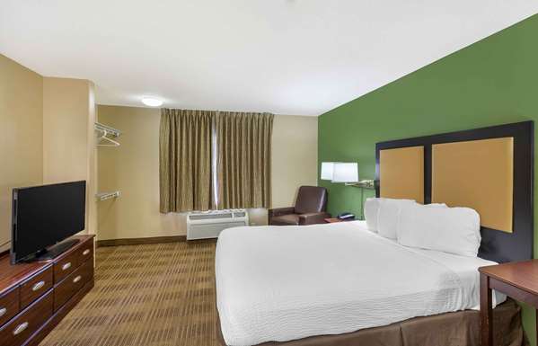  - Extended Stay America Suites Wauwatosa