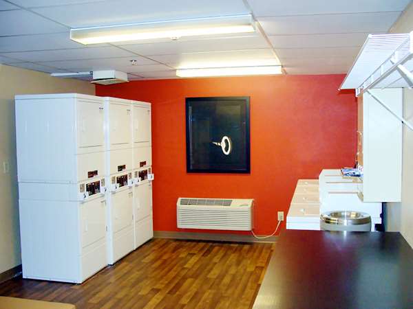 Amenities - Extended Stay America Suites Edison - I-95, Exit 10