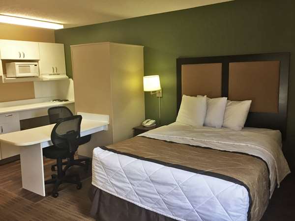  - Extended Stay America Suites Ann Arbor - I-94, Exit 177