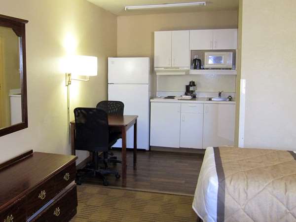  - Extended Stay America Suites Westport East
