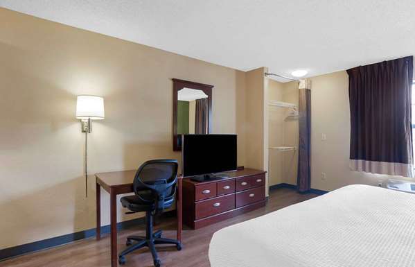  - Extended Stay America Suites Valley View Road