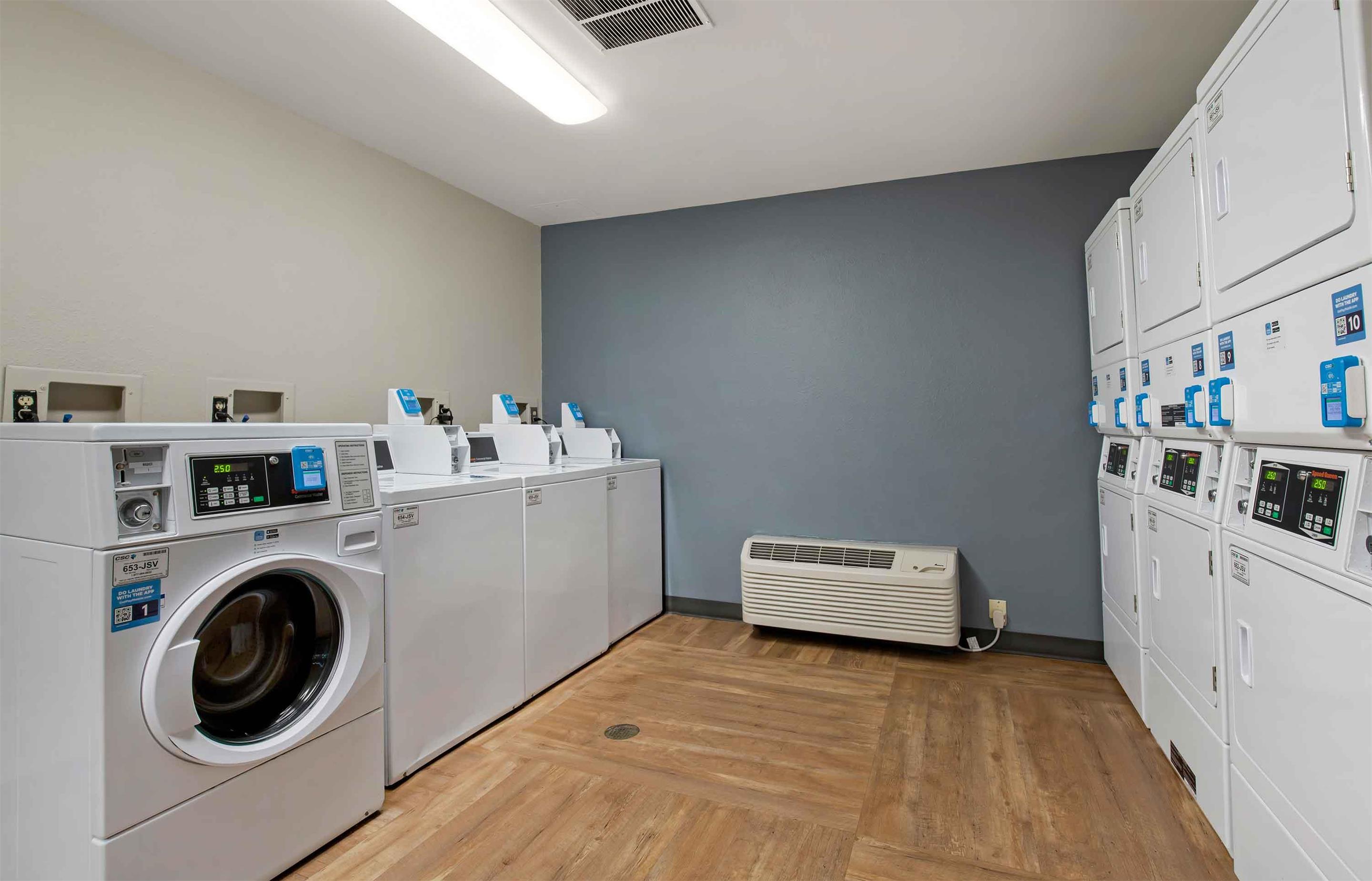 On-Premise Guest Laundry | Extended Stay America Suites - Washington, DC - Alexandria - Landmark