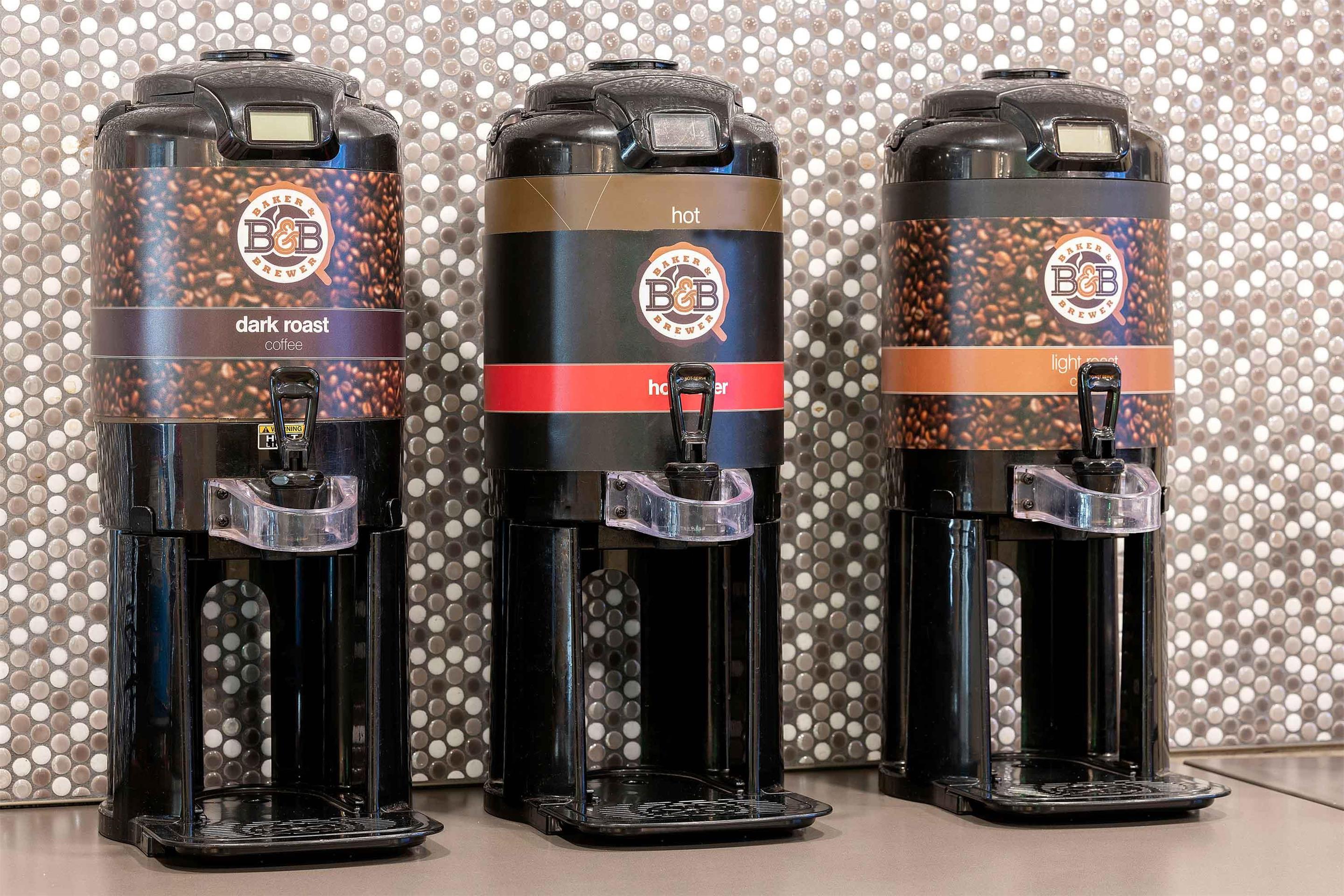 Coffee Station | Extended Stay America Suites - Washington, DC - Alexandria - Landmark