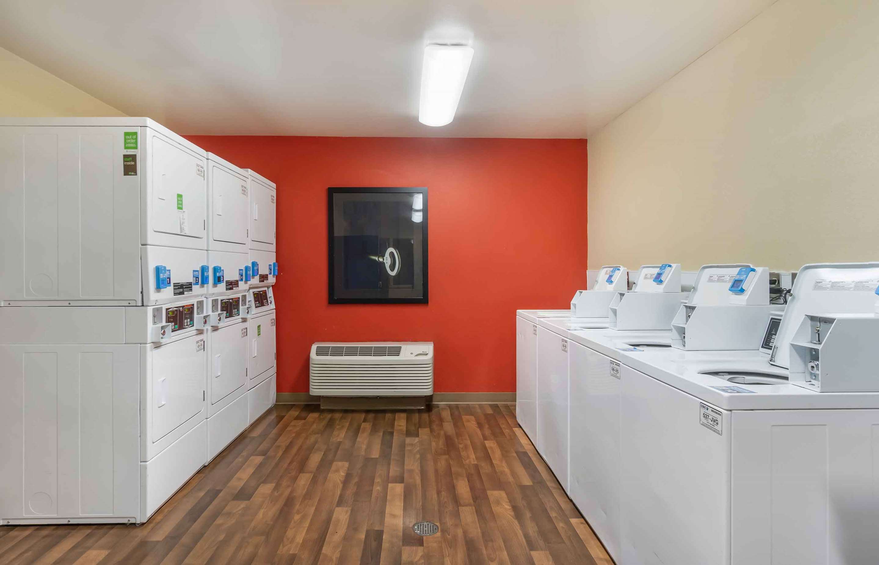On-Premise Guest Laundry | Extended Stay America Suites Tacoma Fife
