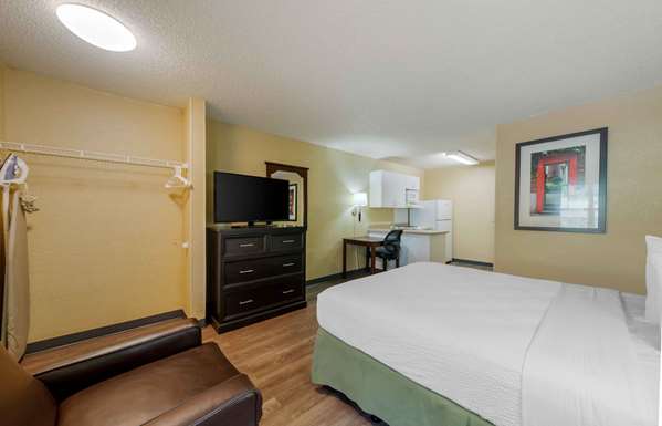  - Extended Stay America Suites Andrews Avenue Ft Lauderdale - I-95, Exit 33