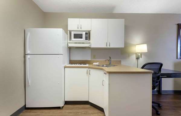  - Extended Stay America Suites Central Tulsa - I-44, Exit 231
