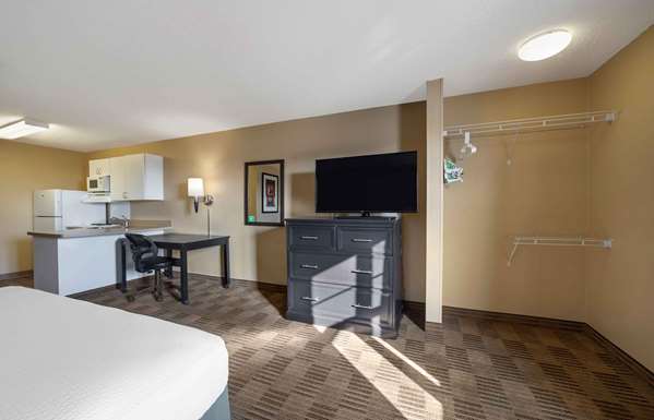  - Extended Stay America Suites Airport Oklahoma City - I-40, Exit 145