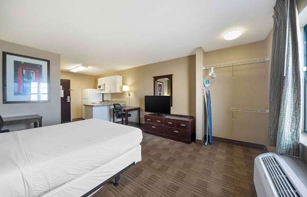  - Extended Stay America Suites Airport Oklahoma City - I-40, Exit 145