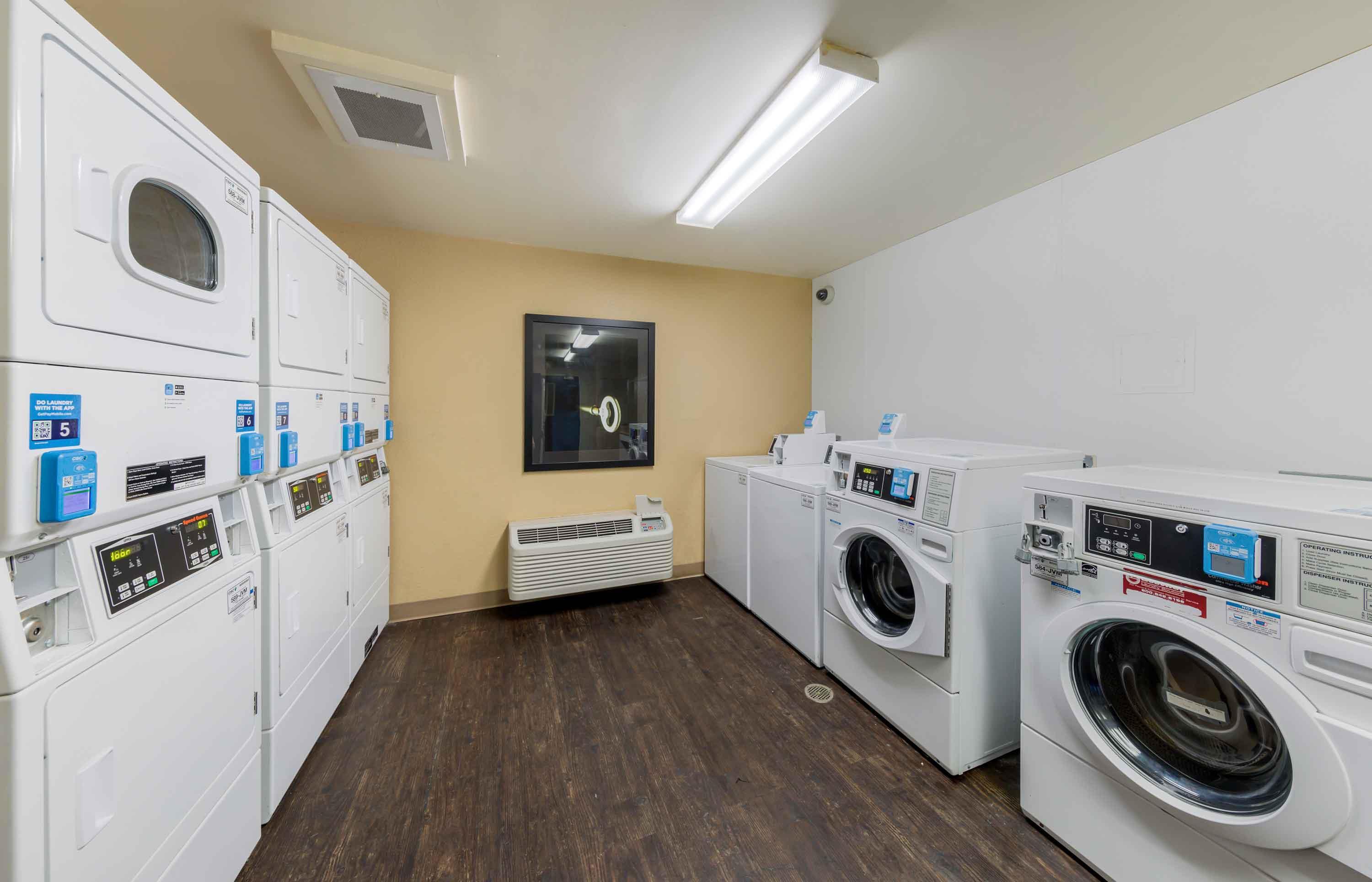 On-Premise Guest Laundry | Extended Stay America Suites Los Angeles Arcadia