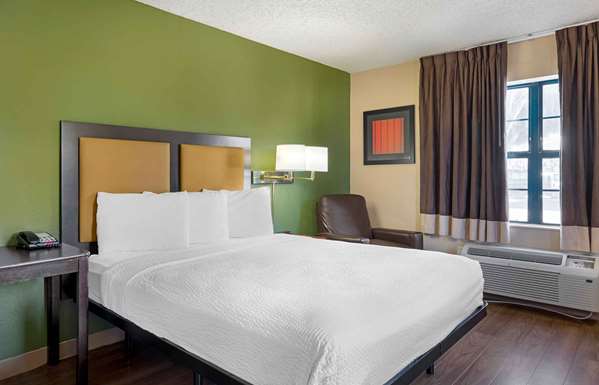  - Extended Stay America Suites Long Beach