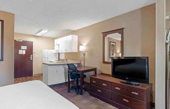  - Extended Stay America Suites Oceanside