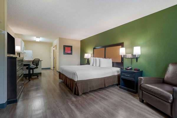  - Extended Stay America Suites South Santa Rosa