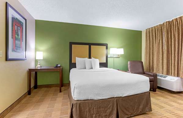  - Extended Stay America Suites Tucson
