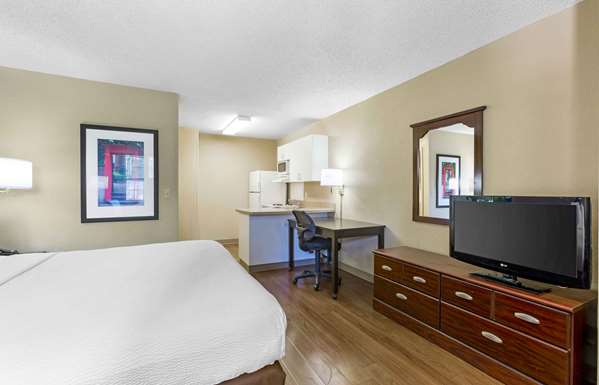  - Extended Stay America Suites Tucson