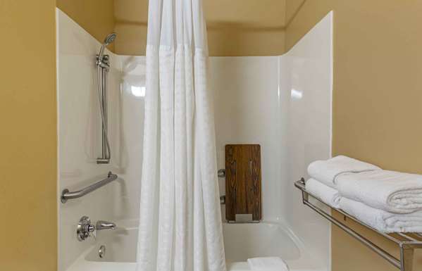  - Extended Stay America Suites Farmington - I-84, Exit 37