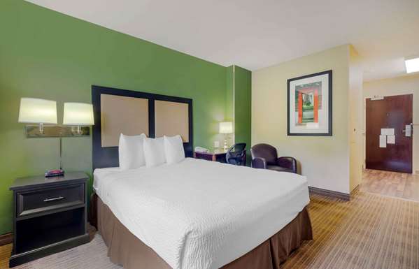  - Extended Stay America Suites West Warwick - I-95, Exit 24