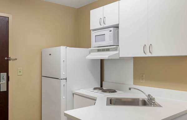  - Extended Stay America Suites Norton - I-495, Exit 25