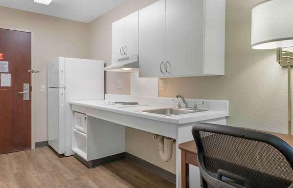  - Extended Stay America Suites Norton - I-495, Exit 25