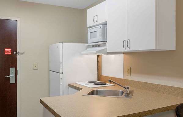  - Extended Stay America Suites Norton - I-495, Exit 25