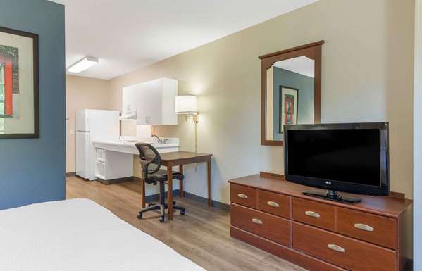  - Extended Stay America Suites Norton - I-495, Exit 25