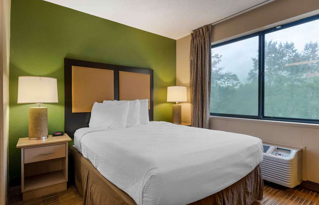EXTENDED STAY AMERICA SUITES-guestroom-Guest Room,On-Site.jpg