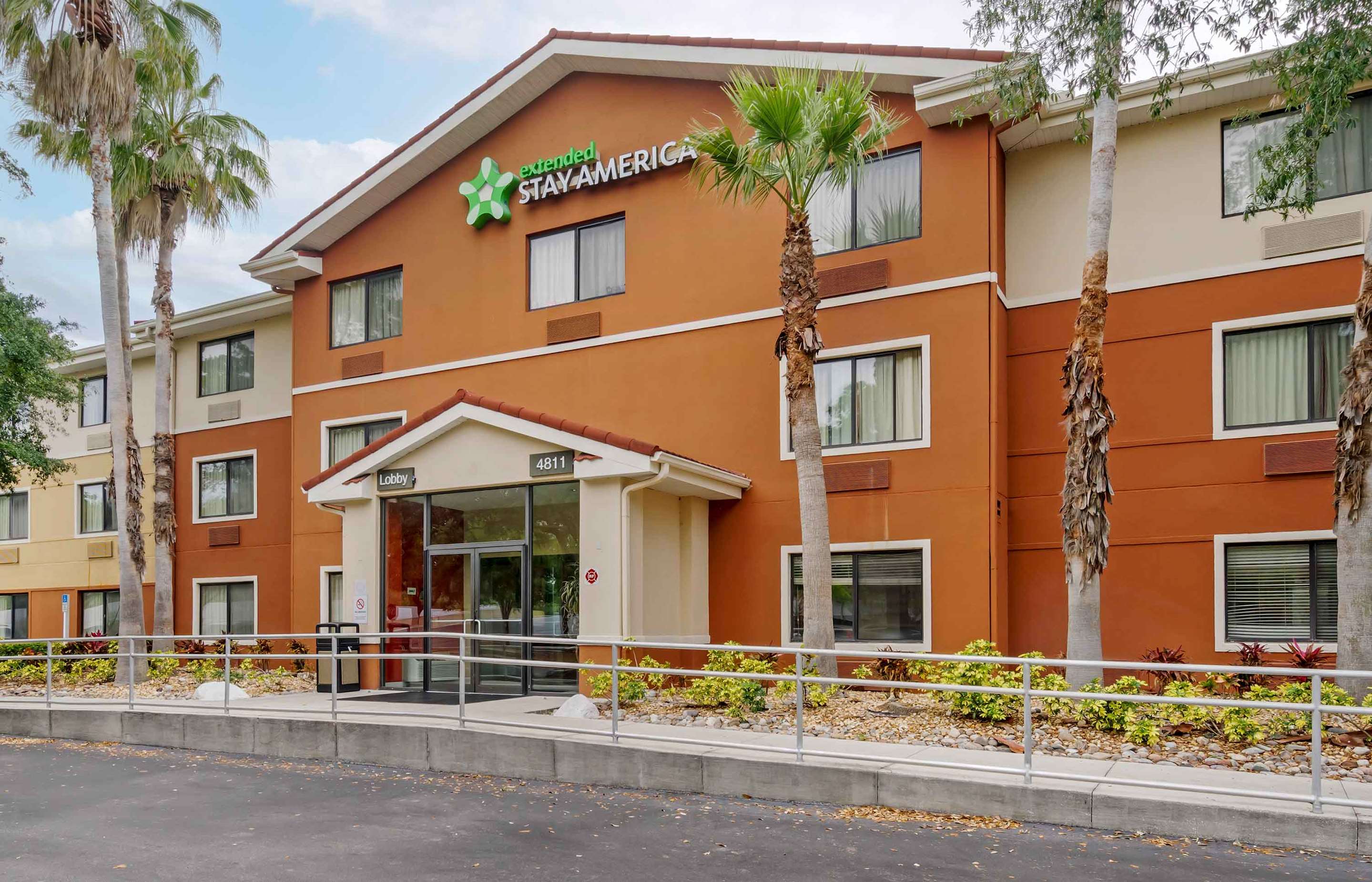 Exterior | Extended Stay America Suites Tampa Airport Memorial Hwy