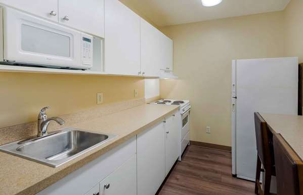  - Extended Stay America Suites Miami Blvd North Durham - I-40, Exit 281