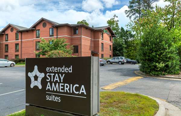 Exterior view - Extended Stay America Suites Regency Parkway South Cary
