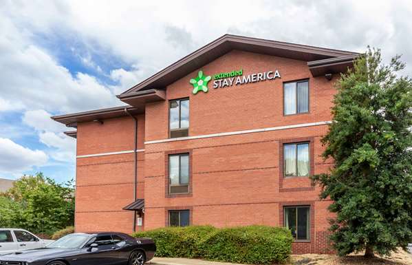 Exterior view - Extended Stay America Suites Regency Parkway South Cary
