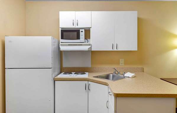  - Extended Stay America Suites Jacksonville