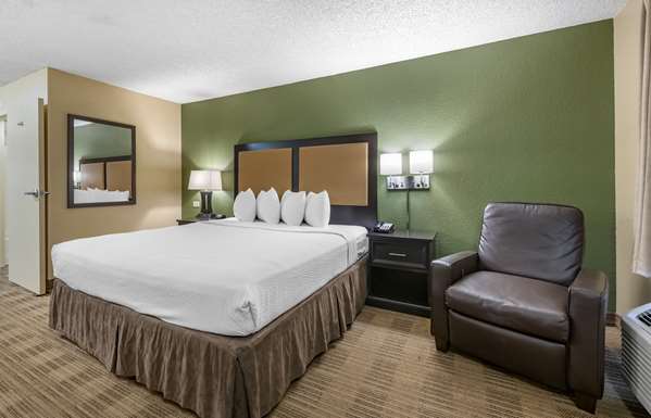  - Extended Stay America Suites Universal Studios Orlando - I-4, Exit 75B