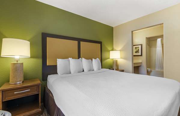  - Extended Stay America Suites 1776 Pembrook Drive Orlando - I-4, Exit 90