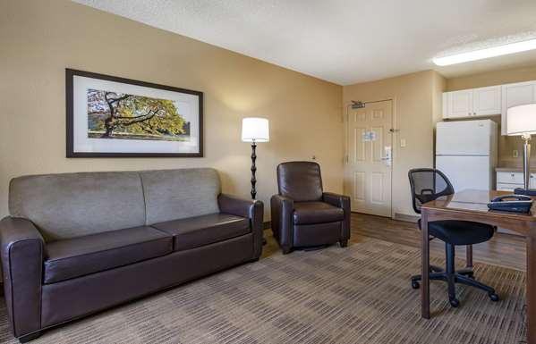  - Extended Stay America Suites 1776 Pembrook Drive Orlando - I-4, Exit 90