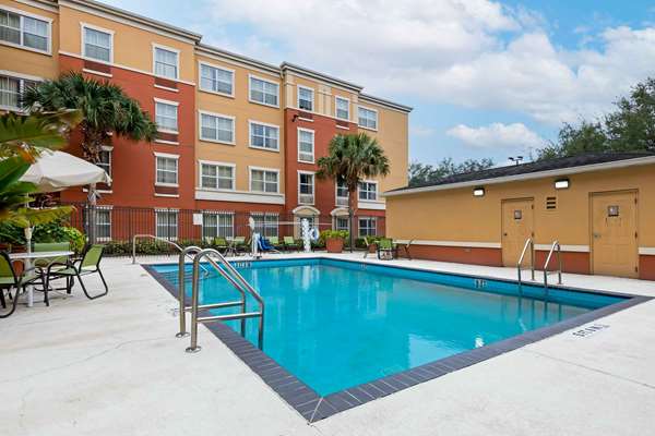 Pool - Extended Stay America Suites Westwood Blvd Orlando - I-4, Exit 72