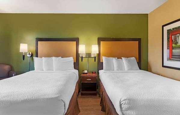  - Extended Stay America Suites Midtown Savannah