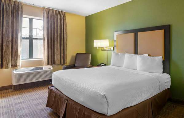  - Extended Stay America Suites Midtown Savannah