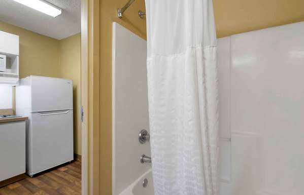  - Extended Stay America Suites Spruce Street Airport Tampa