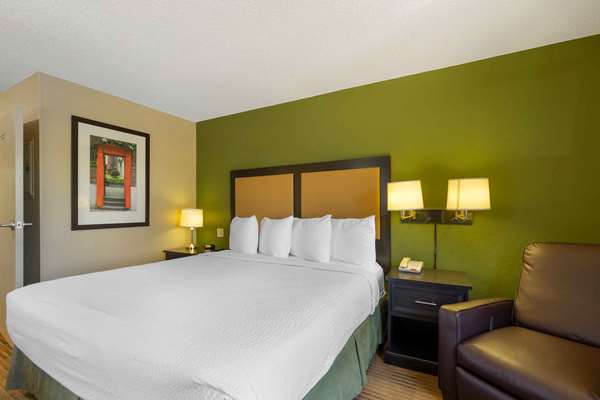  - Extended Stay America Suites Spruce Street Airport Tampa