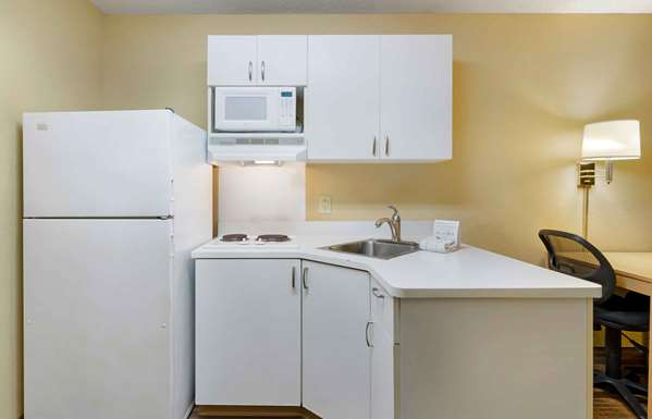  - Extended Stay America Suites Lynchburg
