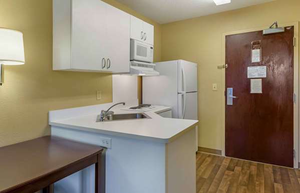  - Extended Stay America Suites Lynchburg