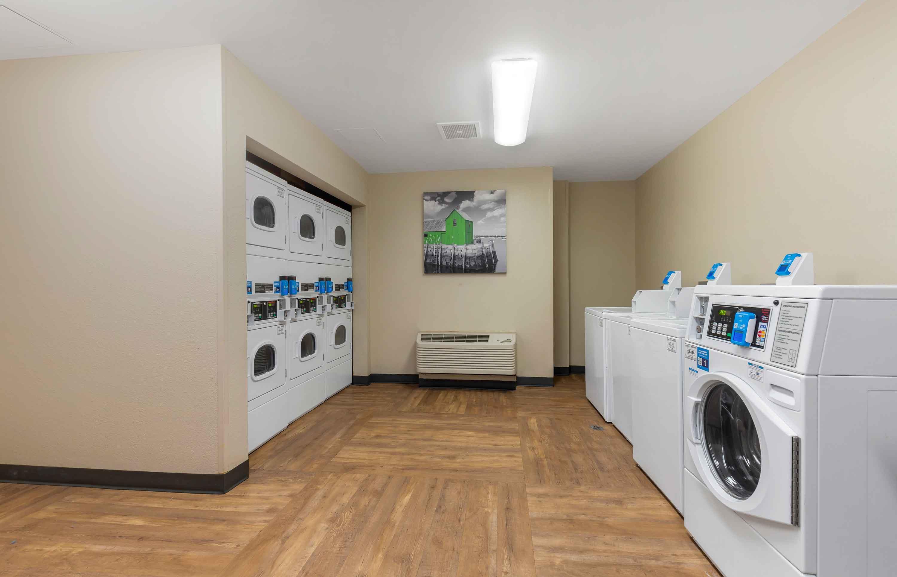 On-Premise Guest Laundry | Extended Stay America Suites Washington DC Centreville Manas