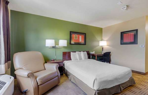  - Extended Stay America Suites Milestone Germantown - I-270, Exit 16