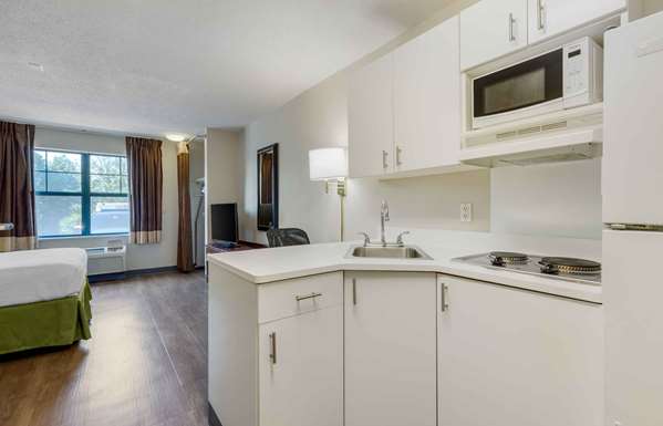  - Extended Stay America Suites Milestone Germantown - I-270, Exit 16