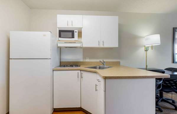  - Extended Stay America Suites Milestone Germantown - I-270, Exit 16