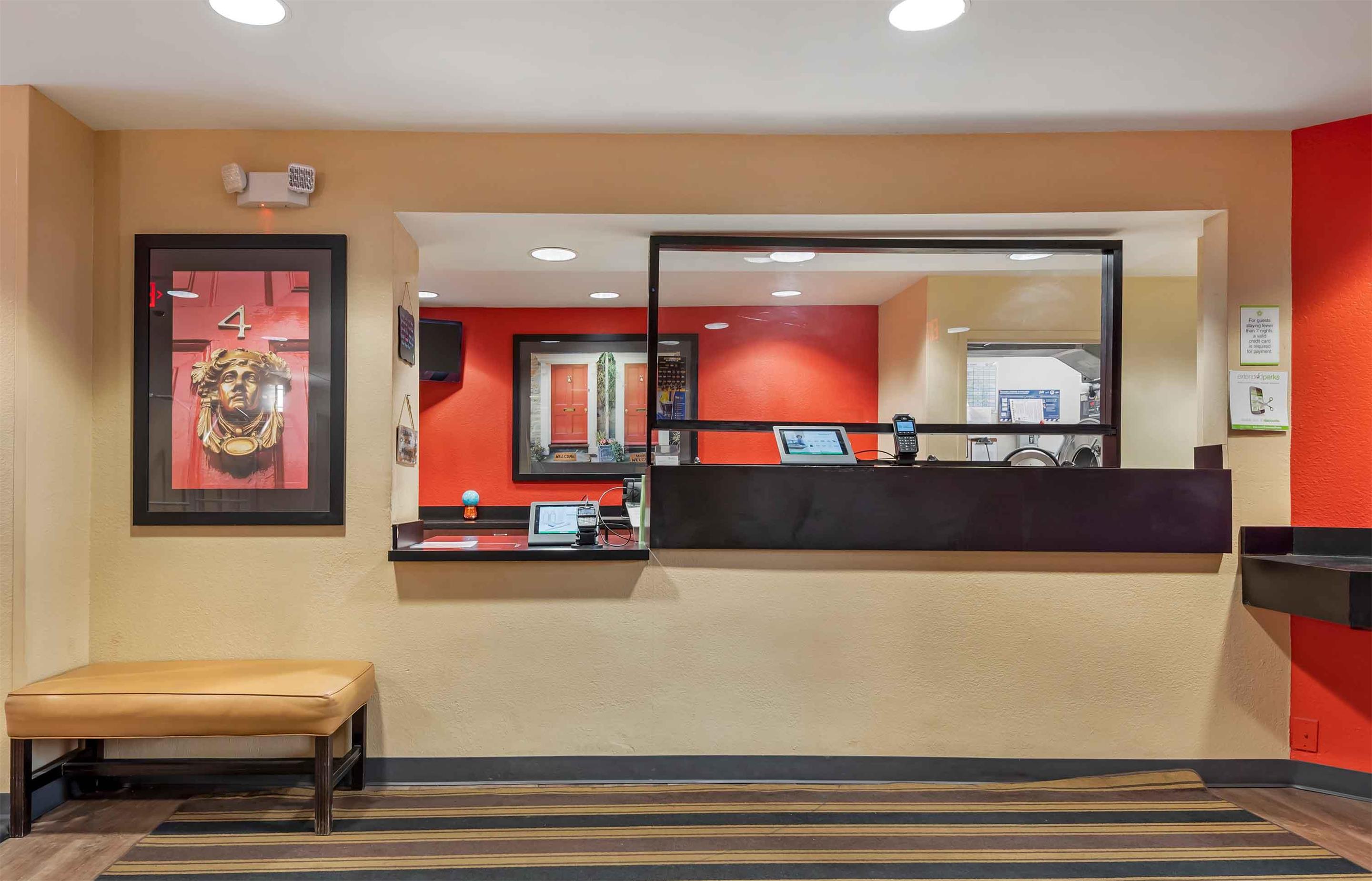 Lobby and Guest Check-in