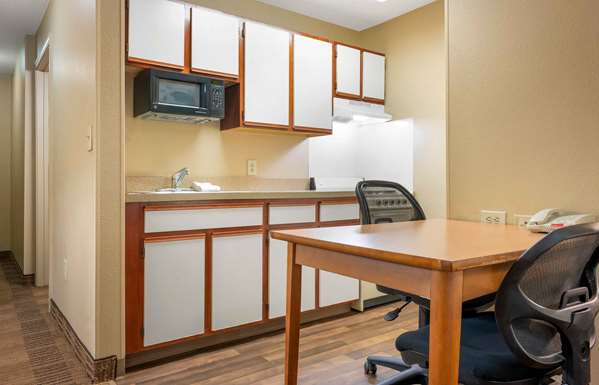  - Extended Stay America Suites South Pittsburgh