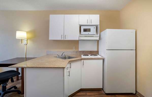  - Extended Stay America Suites Frederick - I-270, Exit 31